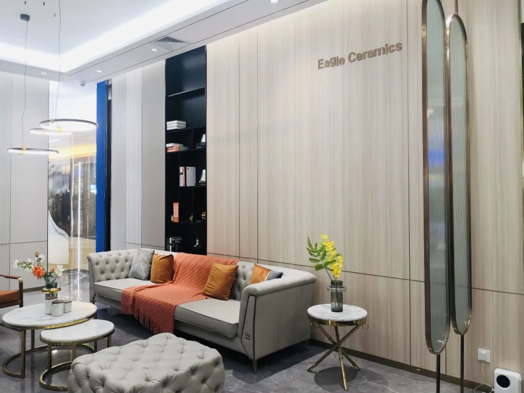 鷹牌墻地專家店|常州鷹牌:開啟墻地專家展廳新面貌(圖5) 鷹牌墻地專家店|常州鷹牌:開啟墻地專家展廳新面貌(圖5)