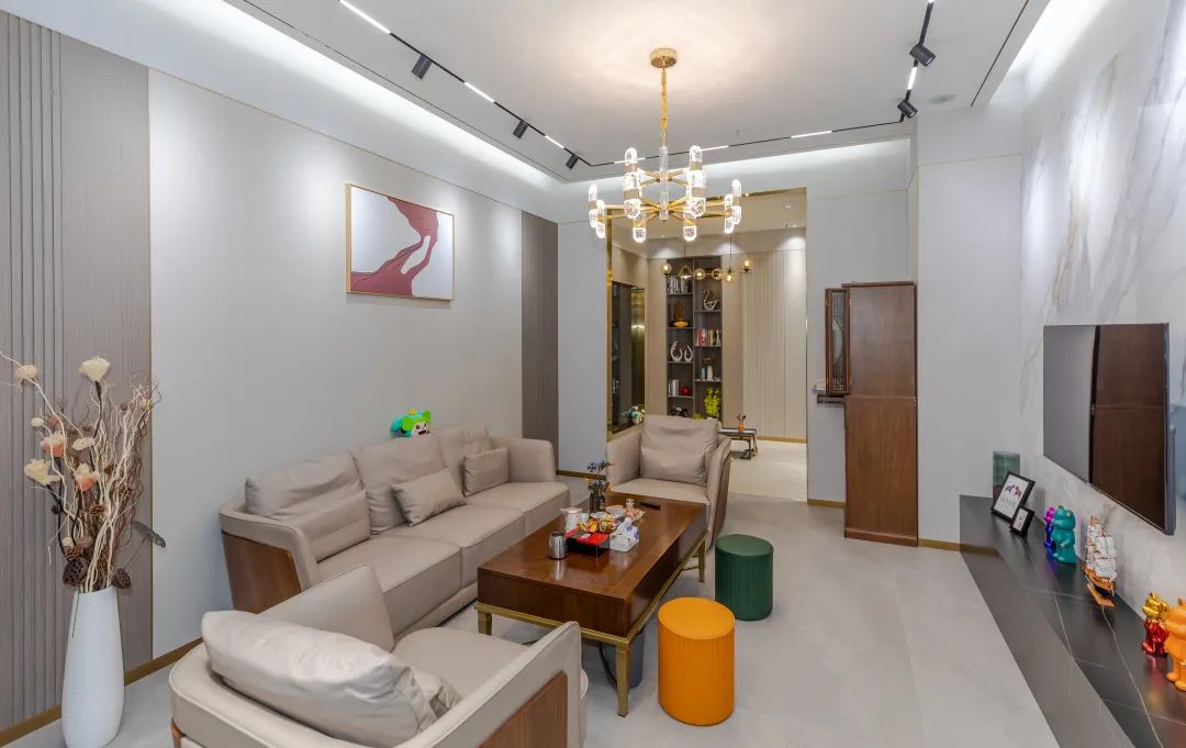 鷹牌墻地專家店|浙江?寧波——洞見家裝潮流新美學(xué)(圖5) 鷹牌墻地專家店|浙江?寧波——洞見家裝潮流新美學(xué)(圖5)