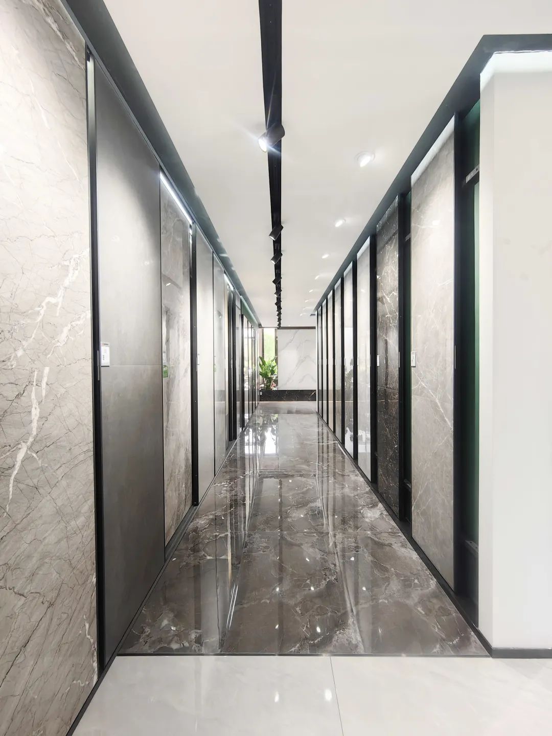 鷹牌墻地專家店|梅州?興寧——裝出年輕新高度!(圖20) 鷹牌墻地專家店|梅州?興寧——裝出年輕新高度!(圖20)