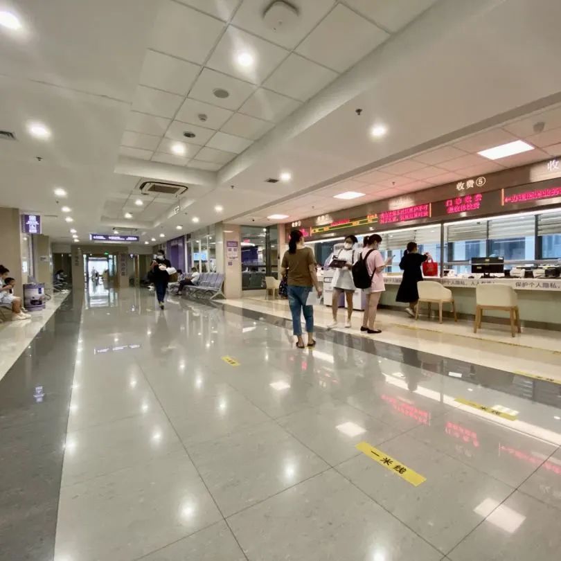 工程案例｜佛山復(fù)星禪誠醫(yī)院——很多年以后，我還選鷹牌(圖11)