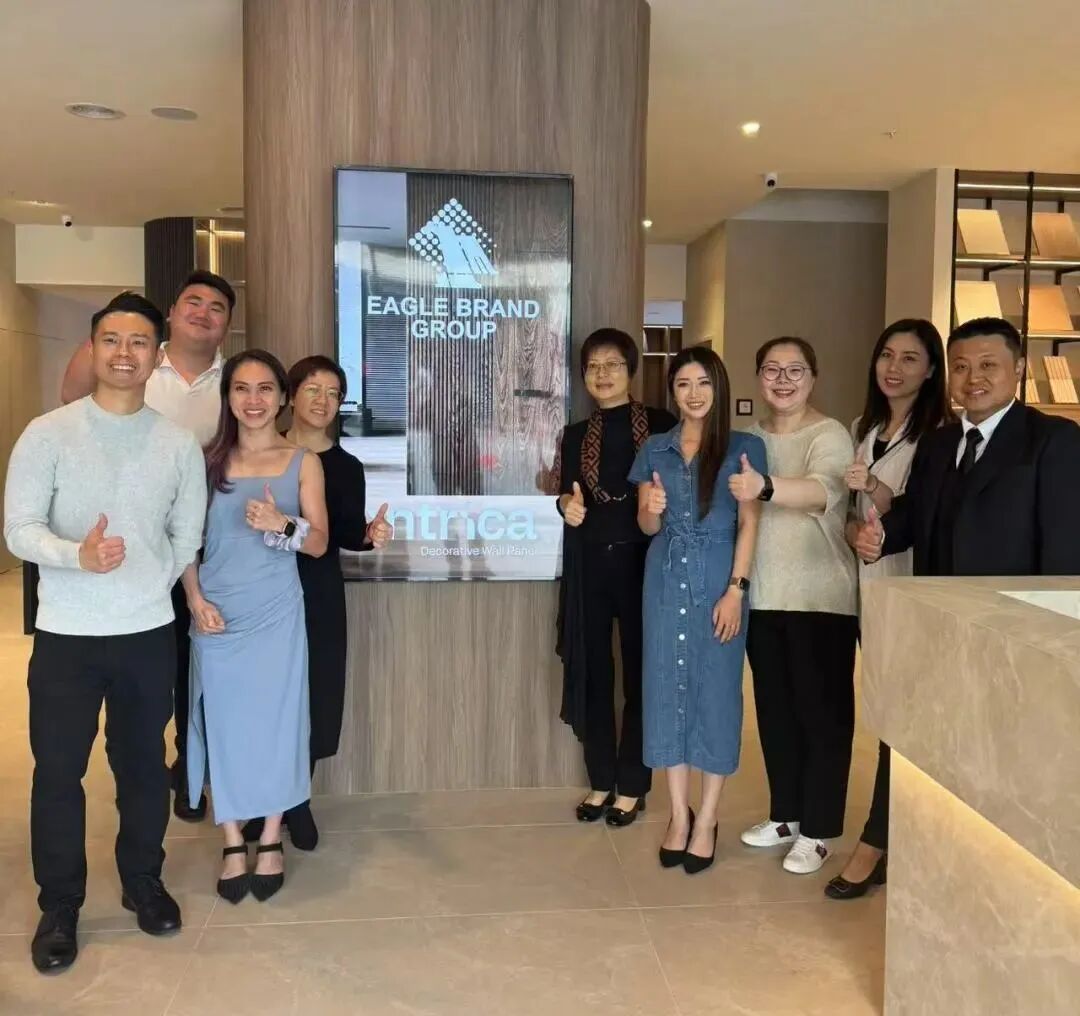 榮譽(yù)加冕 實(shí)力見證|鷹牌陶瓷榮膺“陶瓷十大品牌”(圖12) 榮譽(yù)加冕 實(shí)力見證|鷹牌陶瓷榮膺“陶瓷十大品牌”(圖12)